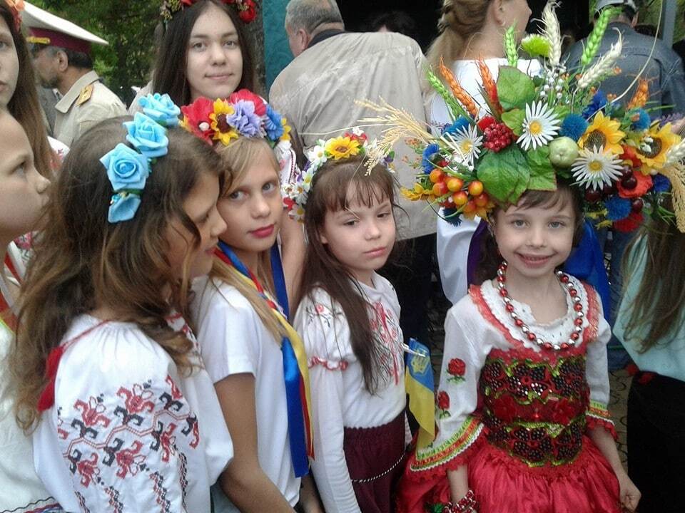 Донбас приєднався до святкування Дня вишиванки