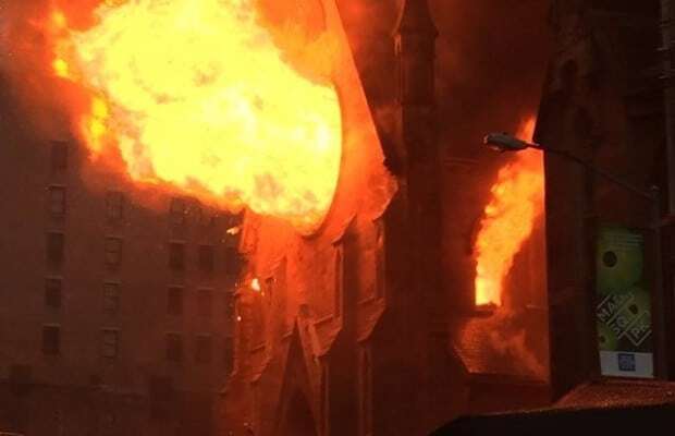 В Нью-Йорке на Пасху огонь уничтожил сербский Кафедральный собор. Опубликованы фото и видео