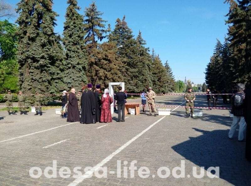 В Одессе дважды сообщали о минировании Куликова поля
