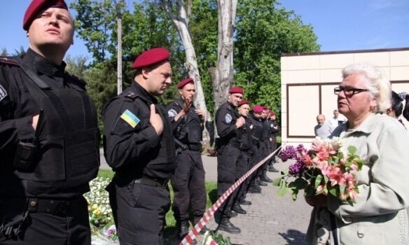 В Одессе напряженная ситуация: полиция прочесывает город, Куликово поле оцеплено