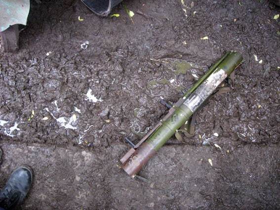 На Донбассе при попытке разобрать гранатомет погиб пенсионер: фотофакт