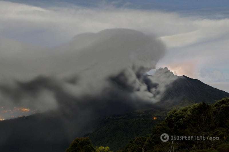 Виверження вулкану в Коста-Ріці: попіл злетів на висоту до 3 км, сотні людей потрапили до лікарень