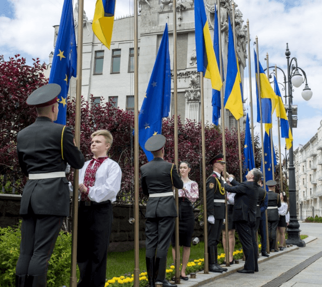 День Європи: Порошенко назвав національну ідею України