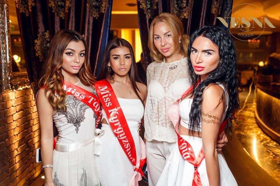 У Дубаї на неоднозначному конкурсі краси обрали "Міс СРСР"
