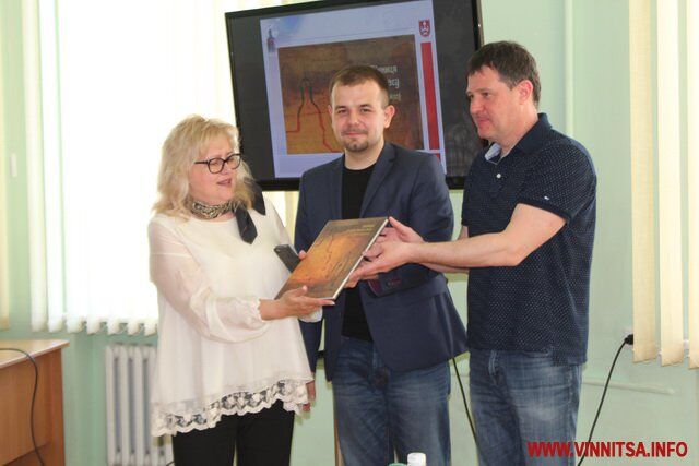 Книга вінницького історика про Вінницю стала популярною серед іноземних туристів