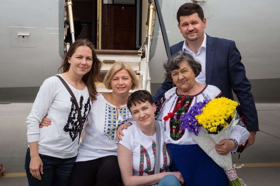Роскошь золота: Савченко вернулась в Украину на любимом самолете Кучмы