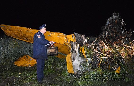 На Волыни разбился самолет: есть жертвы. Опубликованы фото и видео