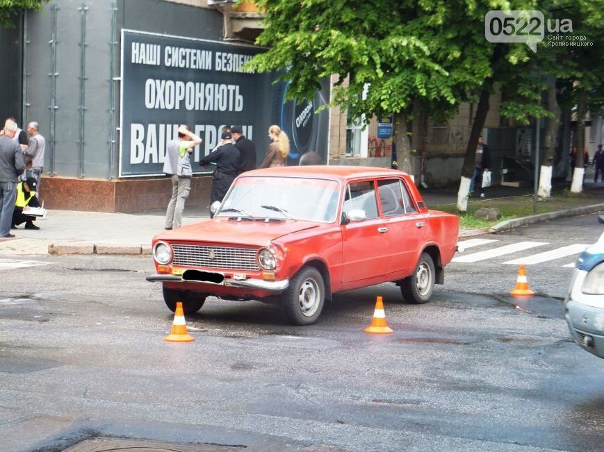 ДТП в Кировограде: "ВАЗ" протаранил иномарку