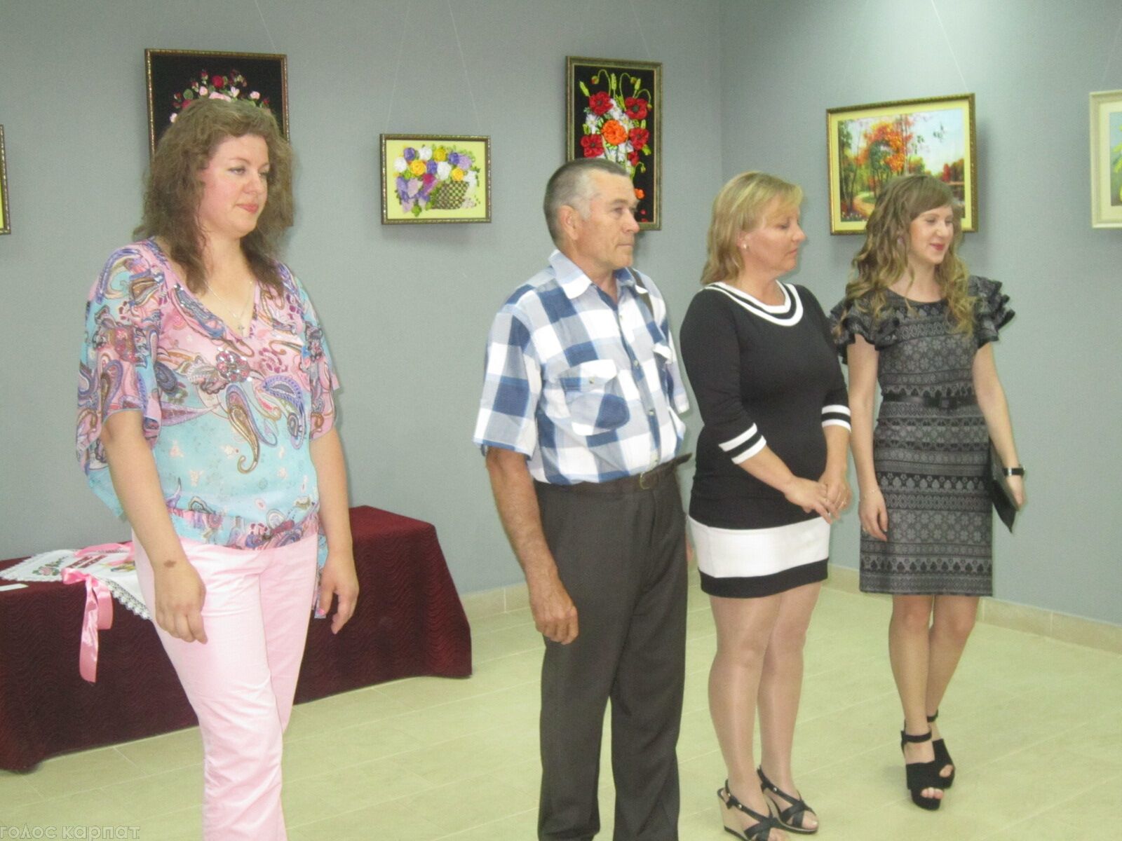 У Виноградові відкрилася виставка творчих робіт місцевих авторів (ФОТО)