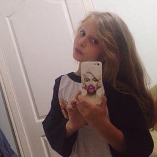 "Грусть затмевает радость" Фреймут похвасталась дочкой-выпускницей: опубликованы фото