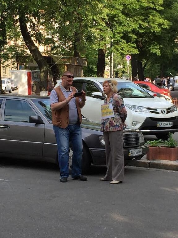 Сепаратистка з "ДНР" відпрацьовувала кремлівські гроші в центрі Києва