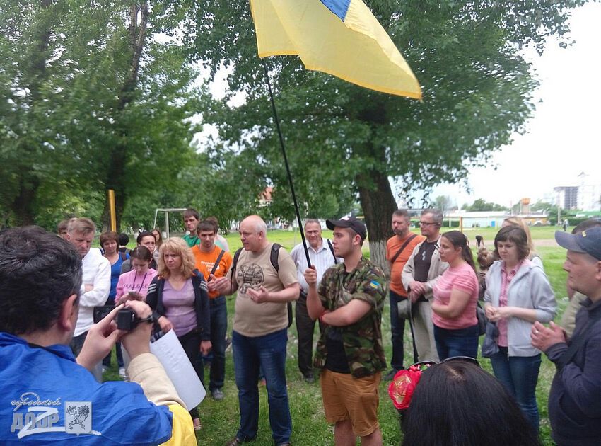 Быстриченко призвал активистов перекрыть проспект Науки