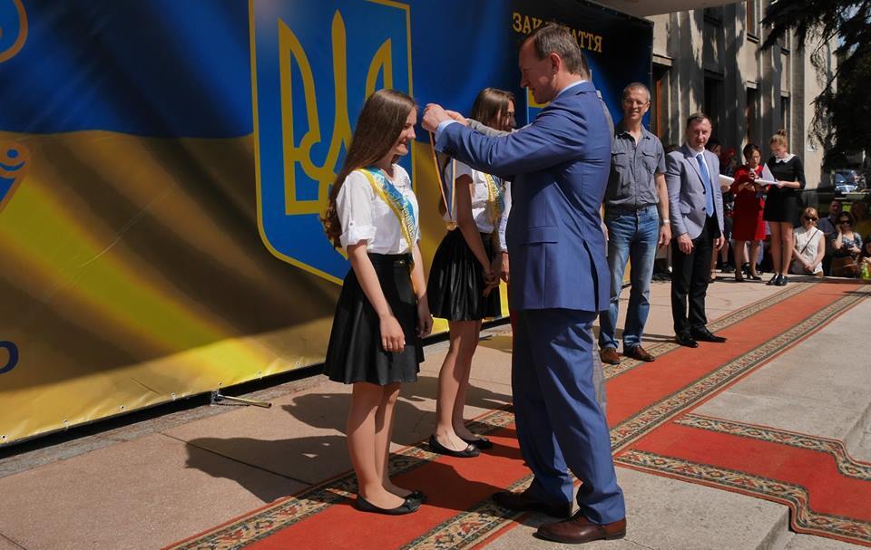 Уже вчетверте в Ужгороді відбулося загальноміське свято випускників (ФОТО)