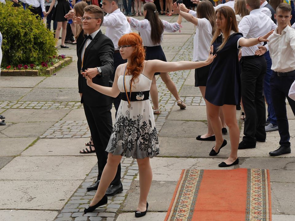 Уже вчетверте в Ужгороді відбулося загальноміське свято випускників (ФОТО)