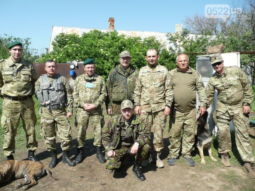 Александрийские волонтеры доставили помощь пограничникам. ФОТО