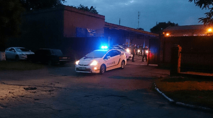Патрульные в Мариуполе заступили на первое дежурство: опубликованы фото