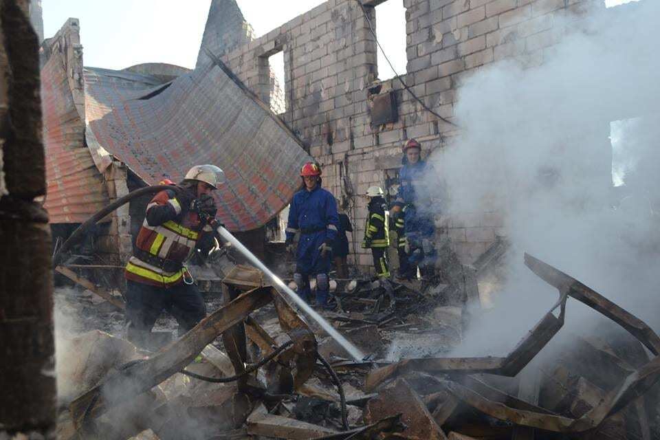 Смертельний пожежа в притулку на Київщині: лікарі розповіли про стан постраждалих