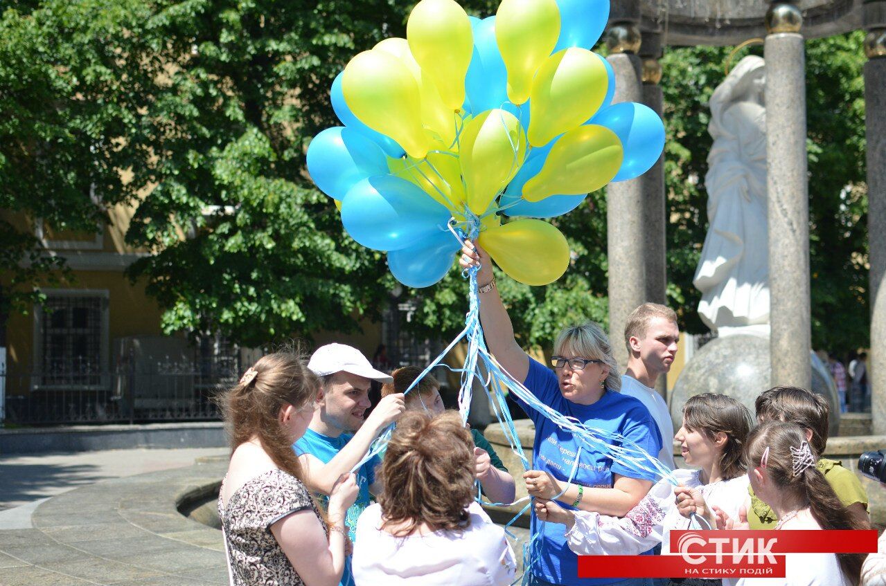 В Івано-Франківську провели яскраве свято для дітей (фоторепортаж)