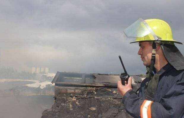 Масштабный пожар в Броварах: горел склад красок. Фотофакт