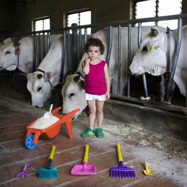 Цветы жизни: дети мира и их игрушки