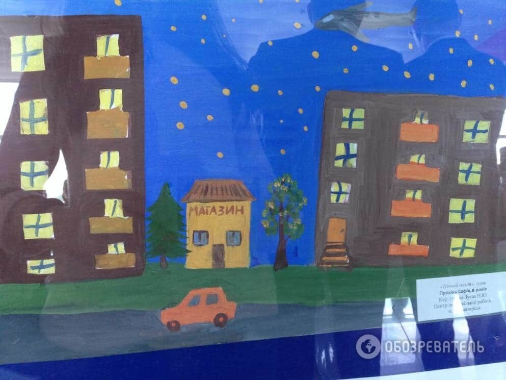 Война и мир: в аэропорту "Борисполь" показали творчество детей Донбасса. Фоторепортаж