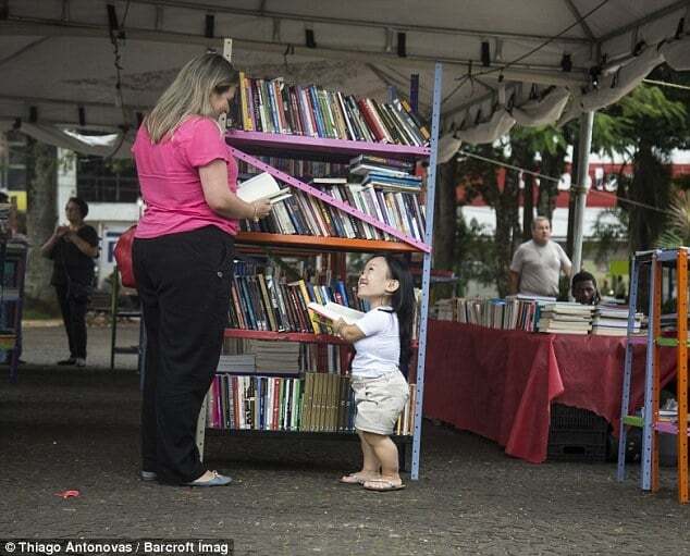 Рост — не главное: семья карликов из Бразилии поделилась своей историей любви