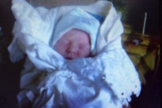 "Занесли в пакеті": у кабінці громадського туалету на Закарпатті знайшли немовля
