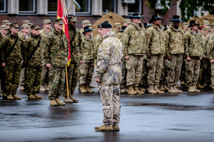 Опубліковано фото масштабних навчань НАТО в Латвії