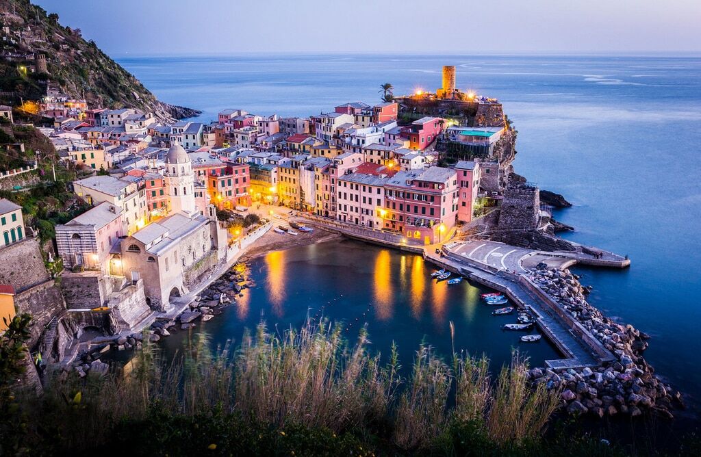 Удивительная Манарола: красочные фото сказочного уголка в Италии