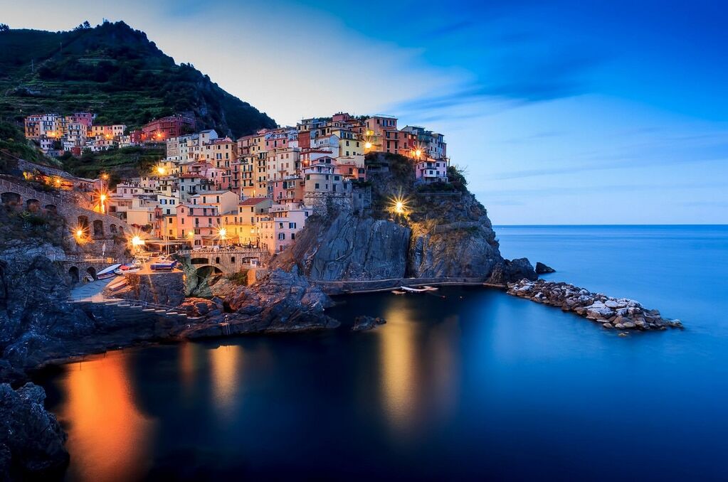 Удивительная Манарола: красочные фото сказочного уголка в Италии