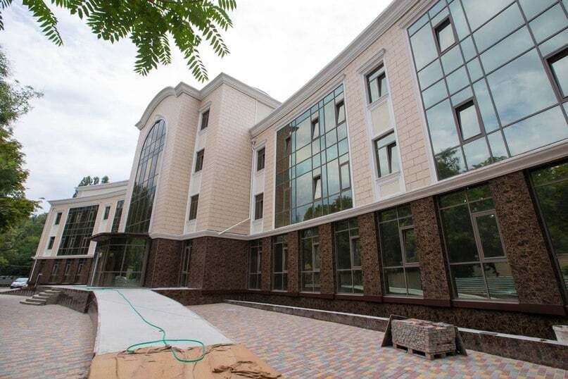 Киван не хочет передавать Одессе здание больницы скорой помощи