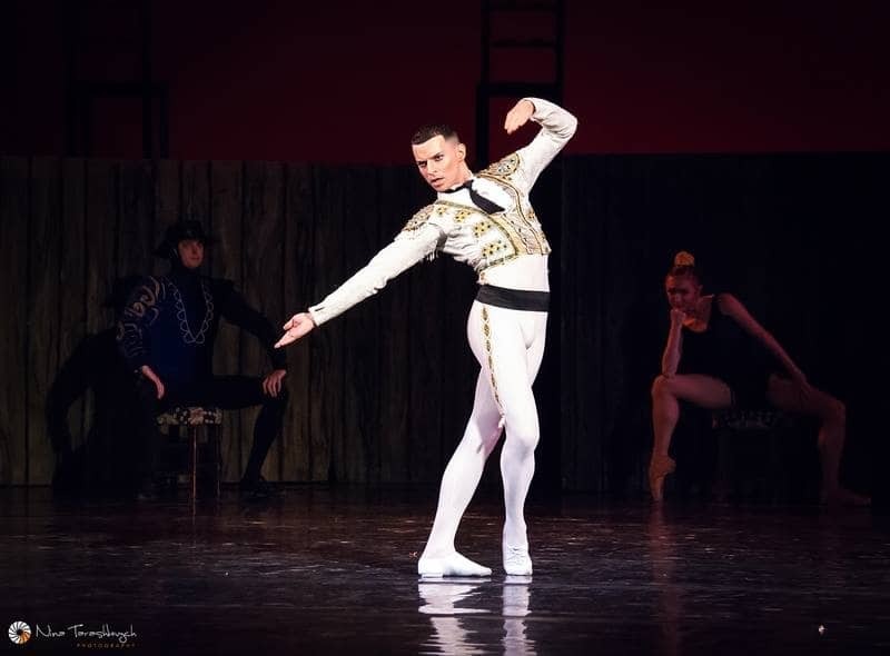 Легендарный балет "Кармен-сюита" в Киеве: звездные гости и море цветов