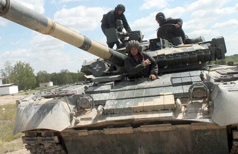 Как танкисты ВСУ проводят учения на Житомирщине. Фоторепортаж