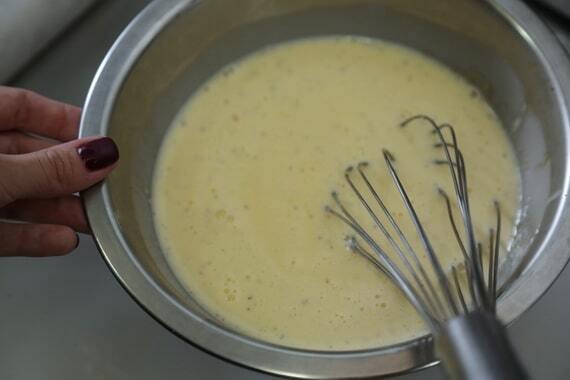 Крем-брюле с лавандой: холостячка Анетти поделилась рецептом вкусного десерта