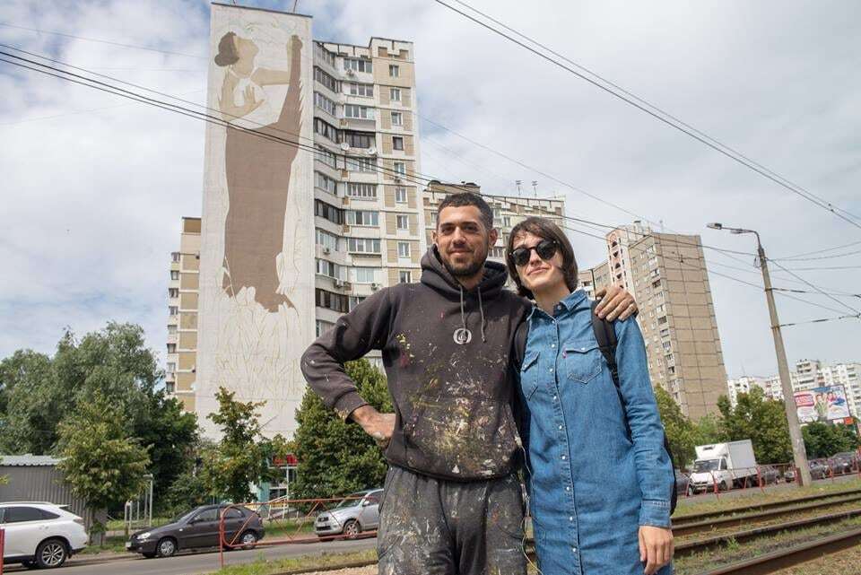 В Киеве появился "греческий мурал": опубликовано фото