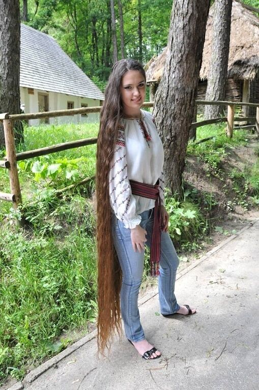 Львовская Рапунцель: украинка установила рекорд по длине косы
