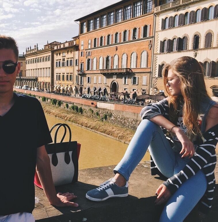 15-летняя дочь Брежневой показала своего парня: фото парочки в Италии