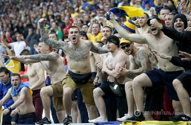 Евро-2016. Футболисты сборной Украины извинились перед болельщиками: фотофакт