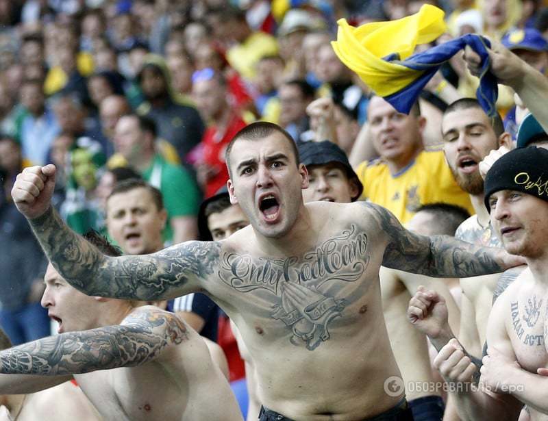 Евро-2016. Футболисты сборной Украины извинились перед болельщиками: фотофакт