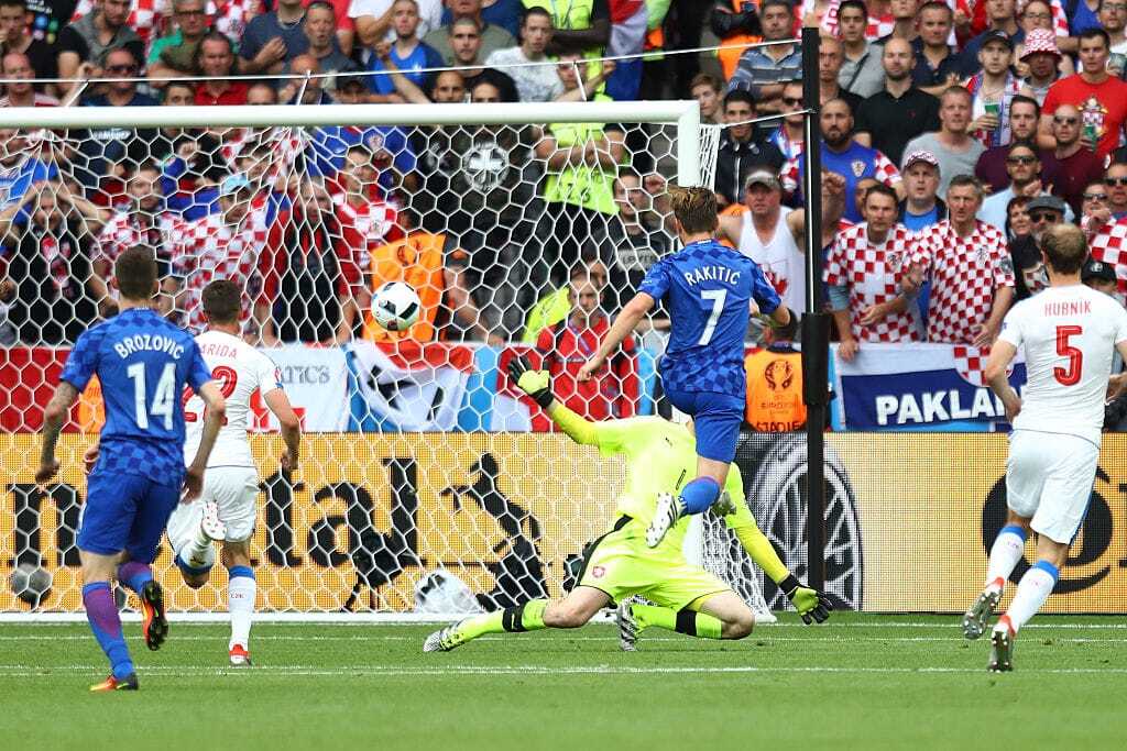 Евро-2016. Хорватия в огненном матче упустила победу над Чехией