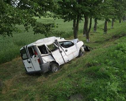 Жахлива ДТП під Вінницею: водій розбив авто з 4-ма дітьми і вагітною жінкою