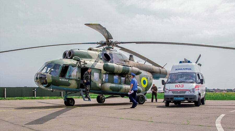 В Киев из зоны АТО прибыл вертолет с ранеными нацгвардейцами: опубликованы фото