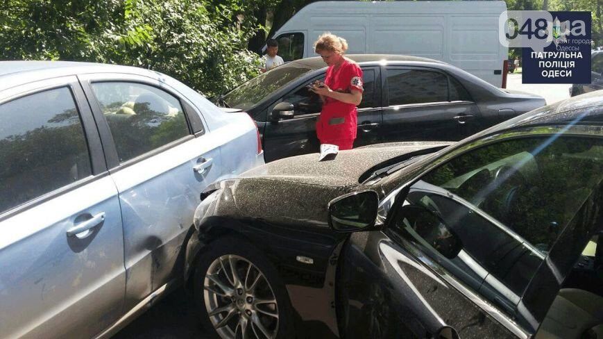 Эпилептический припадок за рулем: в Одессе столкнулось несколько машин. Фото