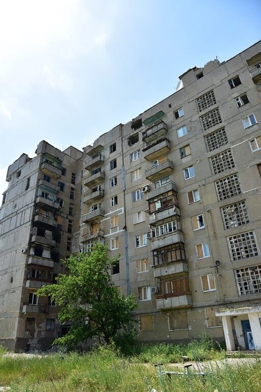 Под обстрелами 710 дней: опубликованы фото разрушений в Красногоровке