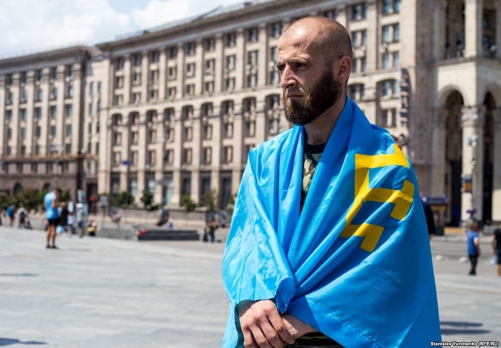 День крымскотатарского флага: как в Киеве отметили праздник. Опубликованы фото