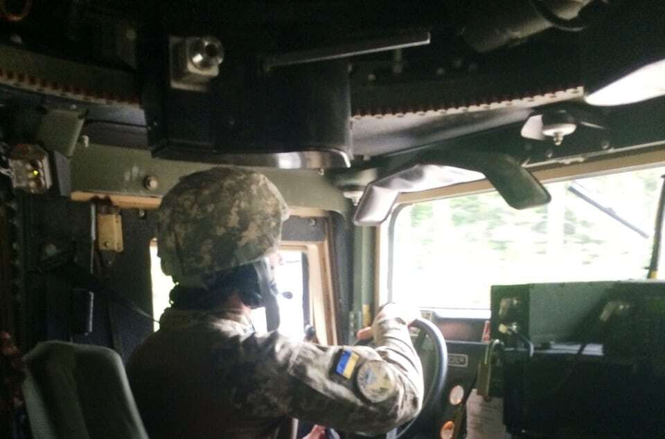 Вождение бронемашин: украинские десантники прошли курсы подготовки в Германии. Опубликованы фото