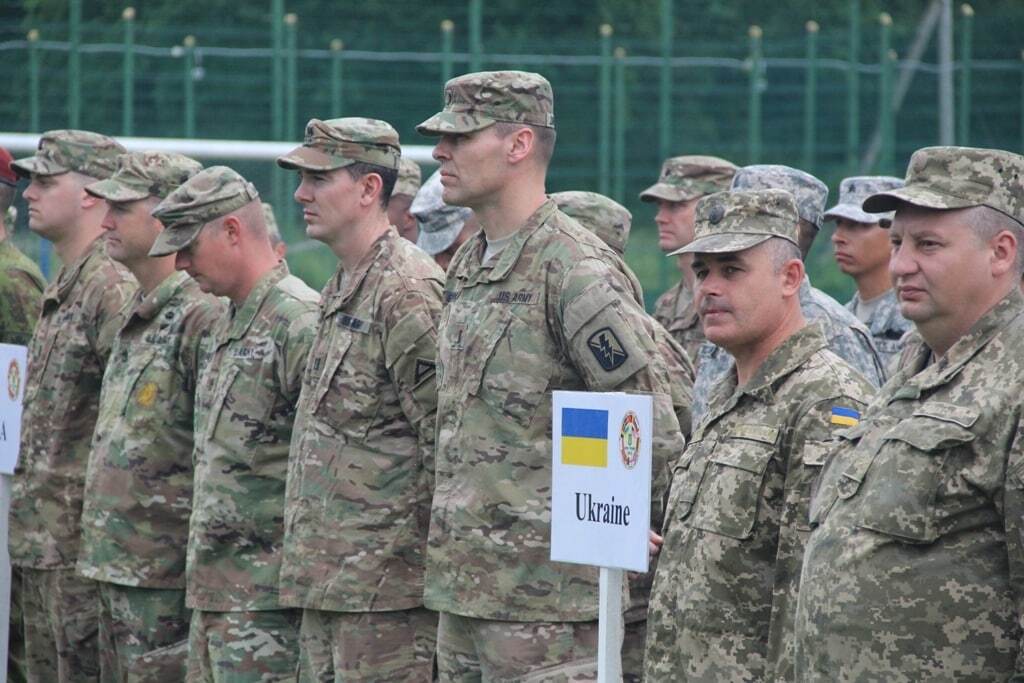 На Львовщине начались украинско-американские военные учения. Опубликованы фото