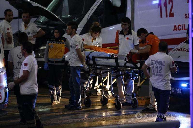 Опублікований фоторепортаж з місця теракту в аеропорту Стамбула