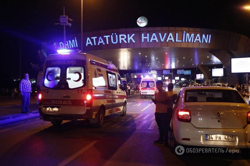 Стамбул сколихнули потужні вибухи і стрілянина: десятки жертв і постраждалих
