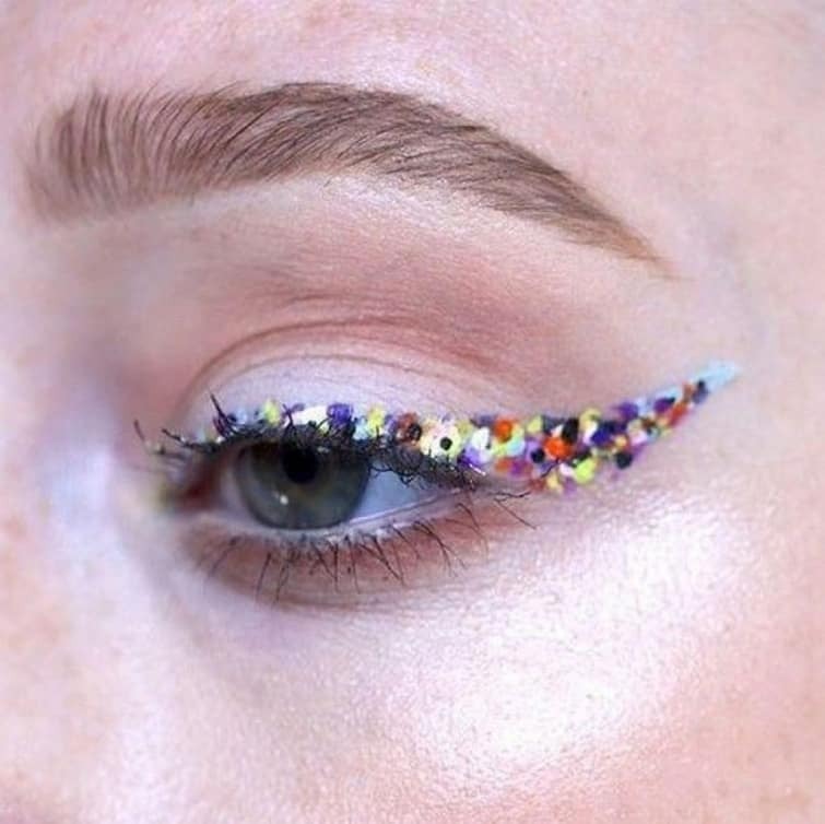 Стрелки-конфетти: новый тренд для ярких модниц